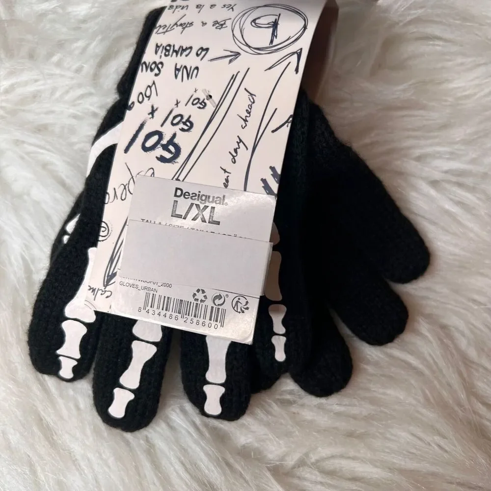 Desigual Kids Knitted Gloves With Skeleton Design Halloween Size Small Black NWT